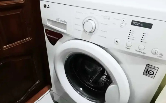 Akan Sere 90A Apartments