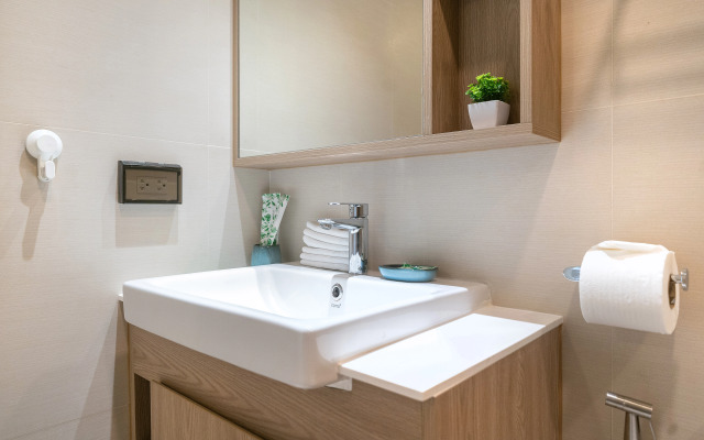 Charming 2bd in Laguna SkyPark Apartment