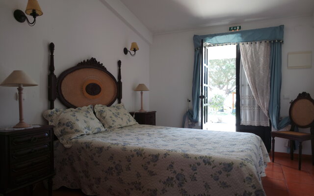 E - Countryside Guesthouse Bedroom 2