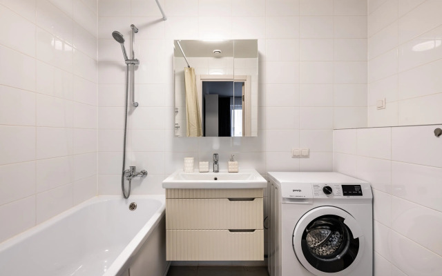 Vidovaya Uglovaya Evro-treshka Flat