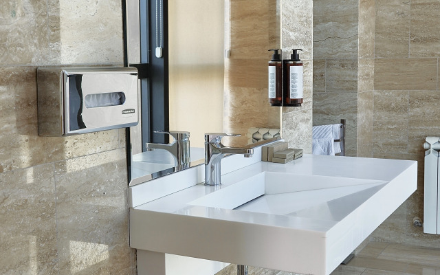 Opera Suite Hotel