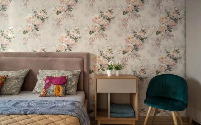 Trekhkomnatnye Na Bogatyrskom Apartments