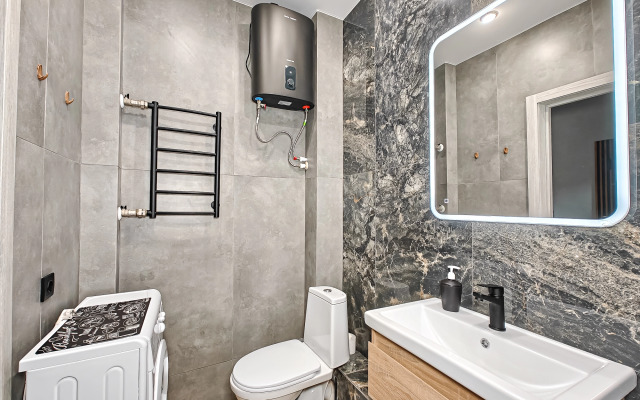 Квартира Писарева 44