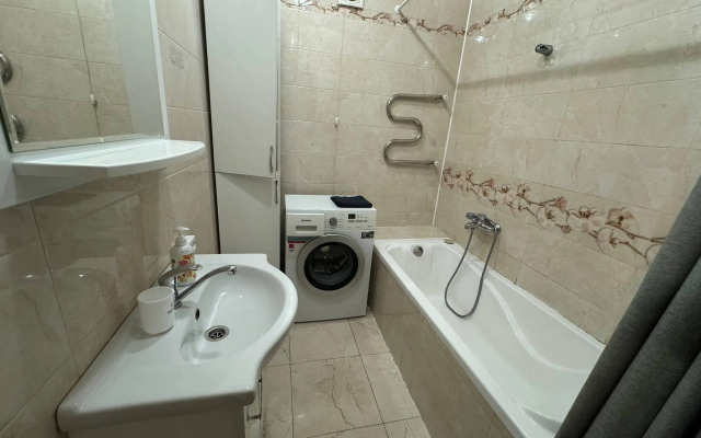 Квартира на первом этаже, просторная, центр Пятигорска