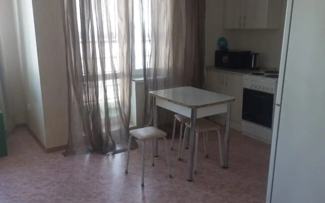 Na Prosvescheniya, 5 Flat