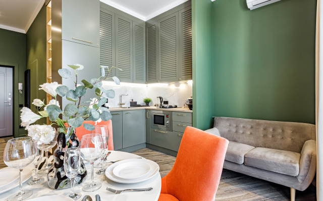 Квартира Дизайнерская Tropicana в ЖК Изумрудный город