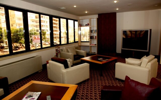 Cender Hotel