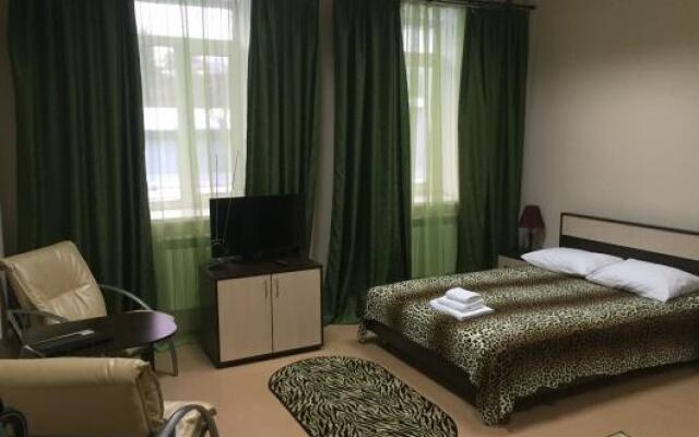 Safari Hotel