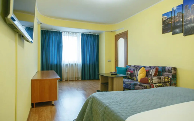 Апартаменты Пять Звёзд у офиса Газпрома