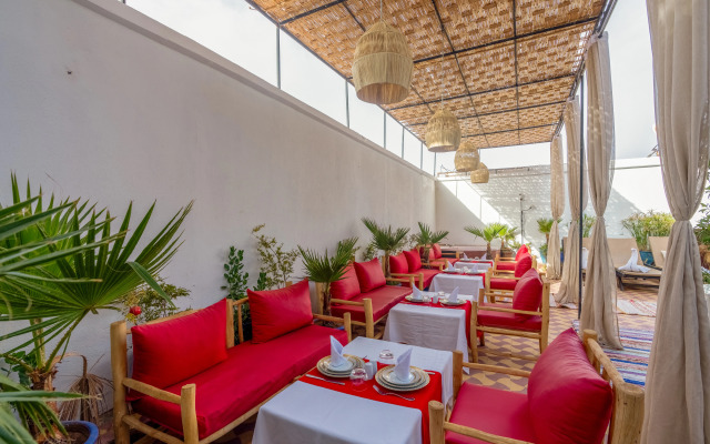 Гостевой дом Riad Des Remparts