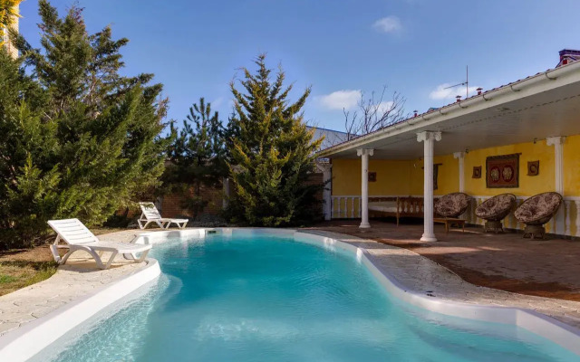 Вилла Аврора