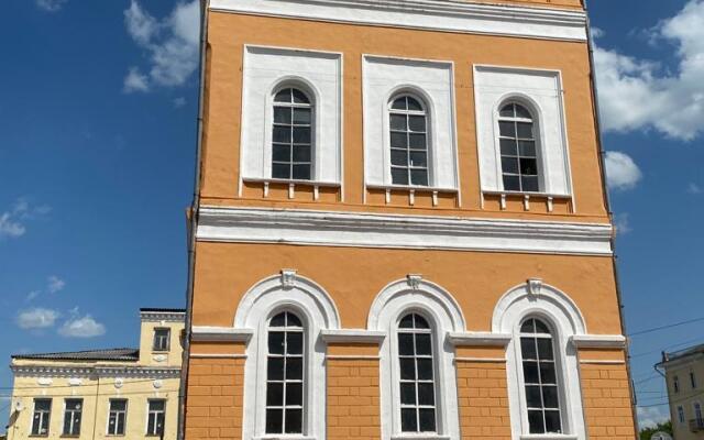 Апартаменты У Башни