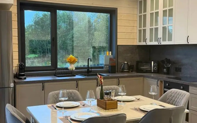 Частный Дом на Новой Риге SherriHouse