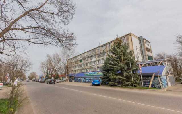 Na Stavropolskoy Apartments