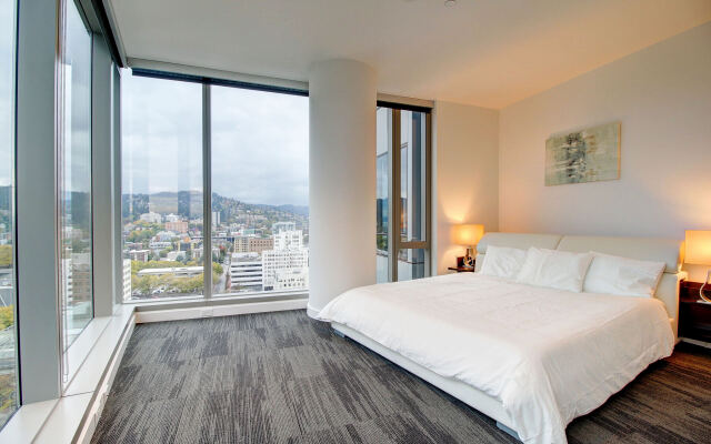 Апартаменты Furnished Suites in the Heart of Downtown Portland