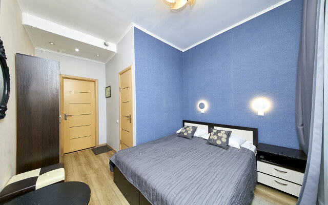 Apriori Hotel