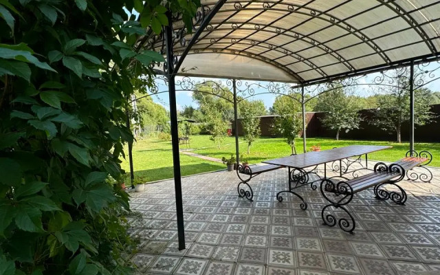 Svetlana Guest House