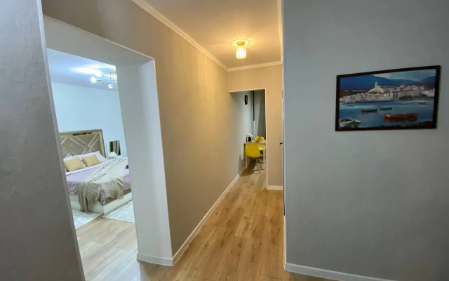 Uyutnaya V Tsentre Goroda Flat
