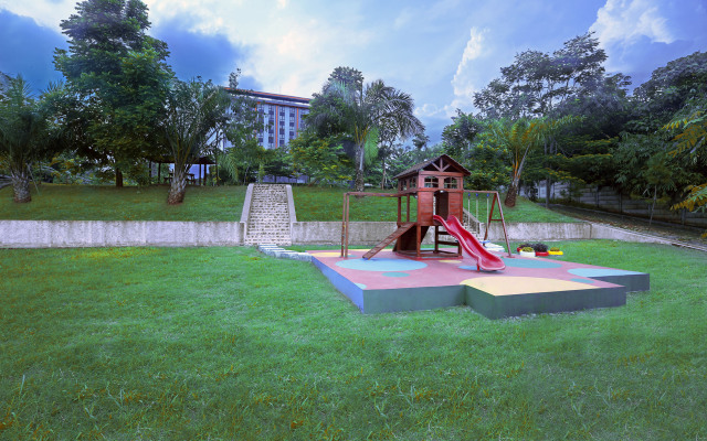 Harper Purwakarta Hotel