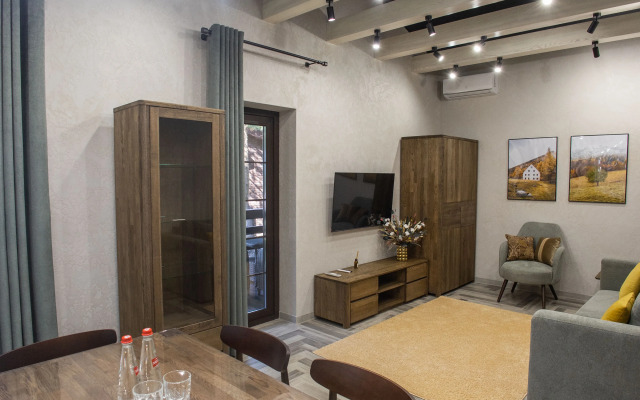 Guest house Park-Otel "petrovskie Parusa"