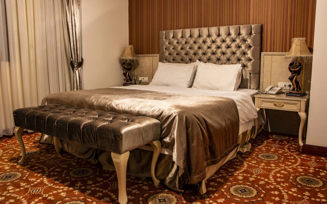 Antique Palace Baku