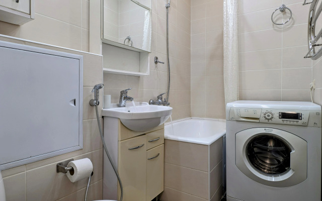 Svobodna-Komsomolskij Prospekt Flat