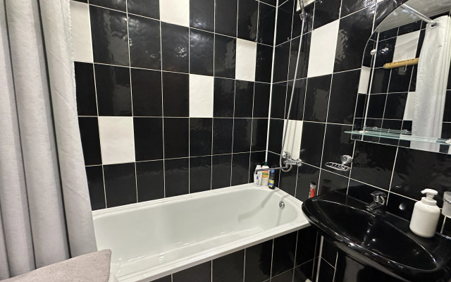 V Tsentre S Shikarnym Vidom Na Naberezhnuyu Bryugge Flat