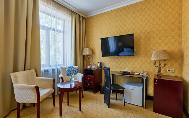 The Rooms Boutique Hotel