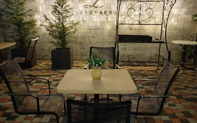 Leonardo Hotel