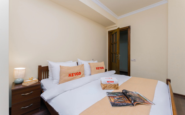 KeyGo #0164, 2 Bedroom, City Center, Saryan Street Apartments