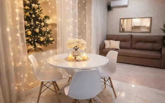 Квартира Комфортабельная студия с красивым видом на аллею Героев