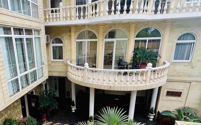 ArLian Lazarevskoe Guest House