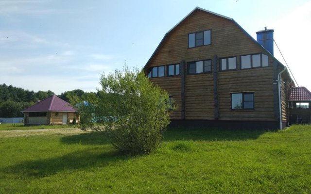 Ozero Ladeniki Guest house