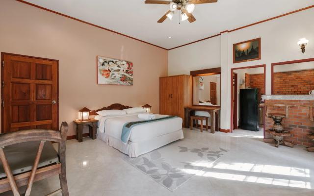 Апартаменты Thai studio style at Palm Village Phuket