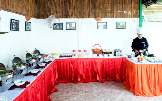 Golden Banana Residence Hotel