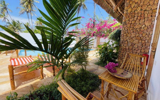 Lulu Bungalows Apartment Hotel
