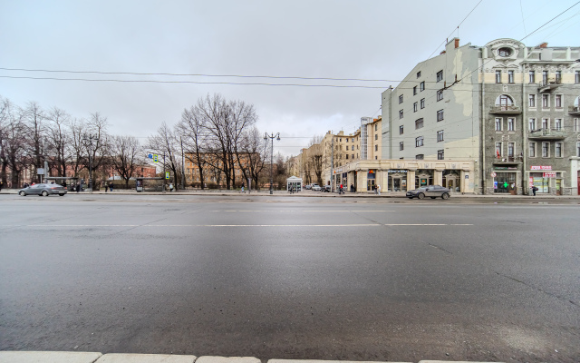 Uyutnaya Naprotiv Metro Pushkinskay I Vitebskogo Vokzala Flat