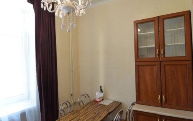 Apartment on Admiralskaya 29