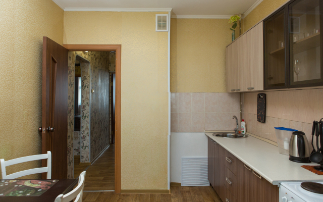 Na Ulitse Samodeyatelnoj 10A Apartments