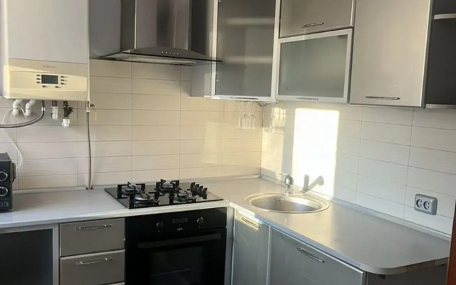 Na Atamanskaya 60A Flat