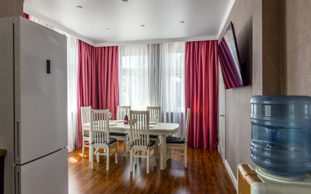 Апартаменты Трехкомнатные на Первомайская 23