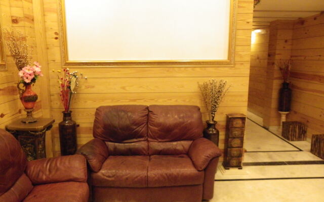 The Lodge B & B
