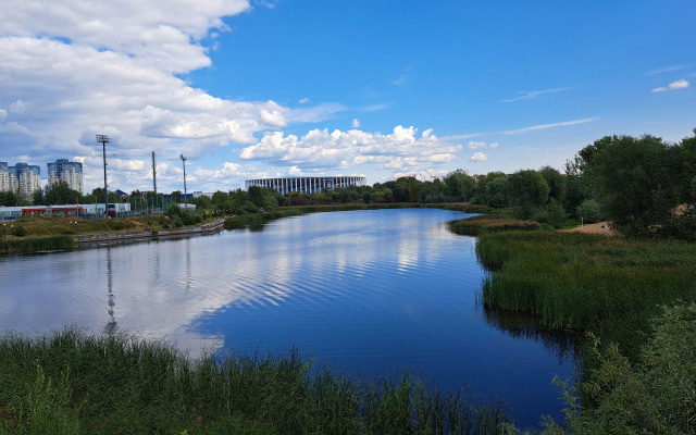 Apartamentyi Mescherskoe Ozero, Stadion, Strelka, Tsentr