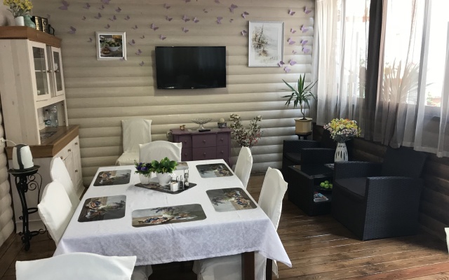 Primorskij Park Guest House