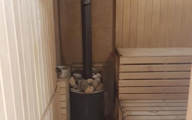 Na Polyane Guest house