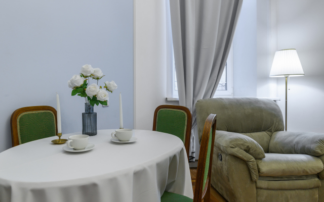 Апартаменты Sergeew Apartments Авторский апартамент у Мариинского Театра