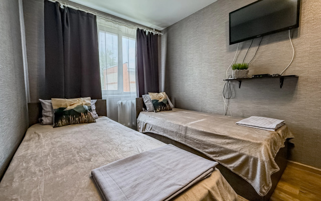 Ryadom S Avtovokzalom Flat