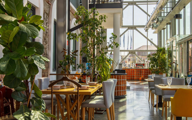 Apartment Aura Kaspiysk