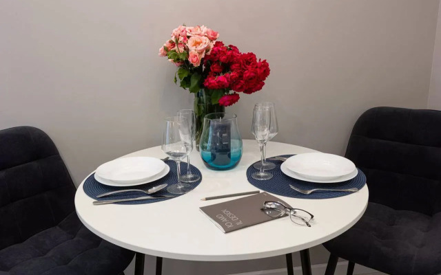 Na Ulitse Drazhinskogo 48 Flat