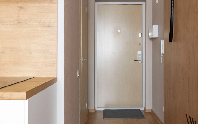 Studiya u Metro Parnas Apartments